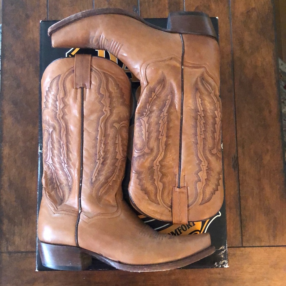 Dan Post 13” Rancher embroidered cowboy boot 8.5